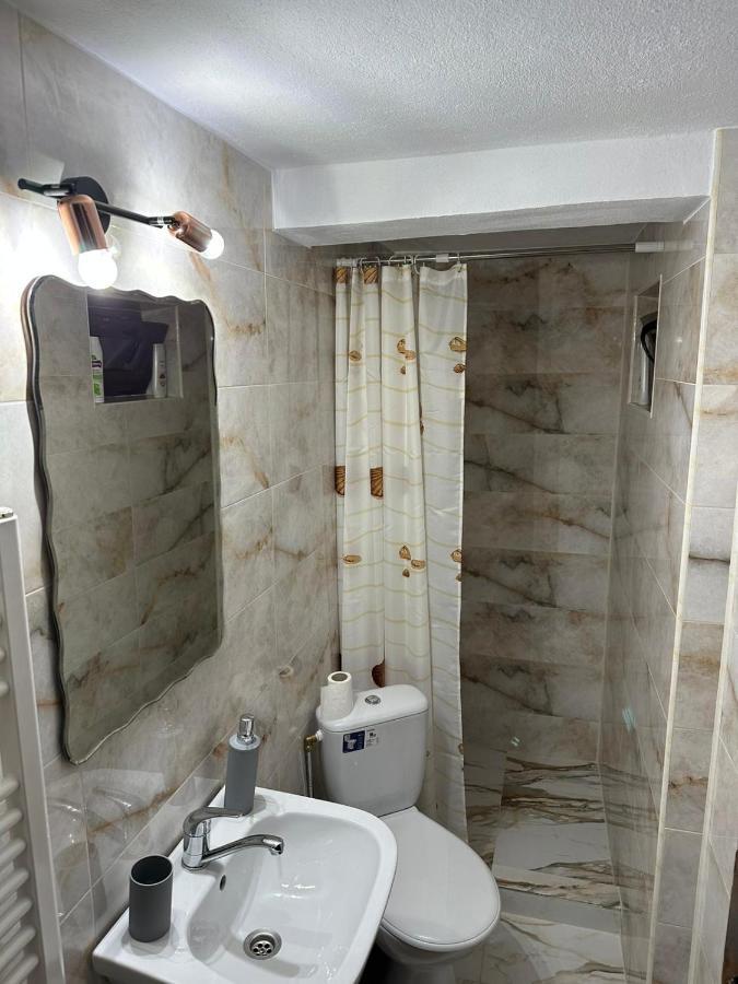 Casa De Vacanta Mirela Novaci-Straini Luaran gambar