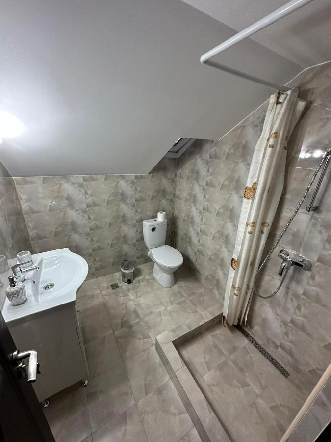 Casa De Vacanta Mirela Novaci-Straini Luaran gambar
